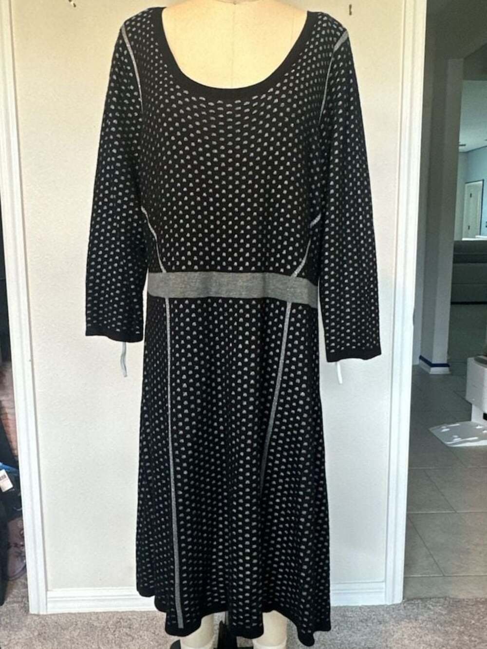 Lane Bryant Black and Silver Metallic Patterned Sweater Dress